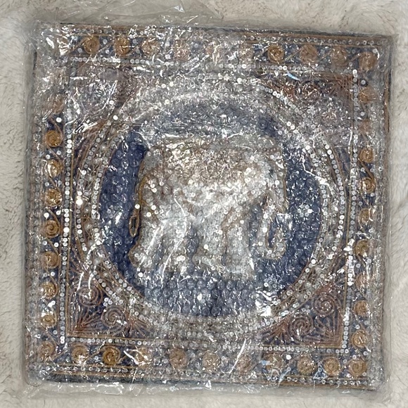 NWOT AeraVida Thai Elephant Pillow Cases Set of 2 - Picture 2 of 2